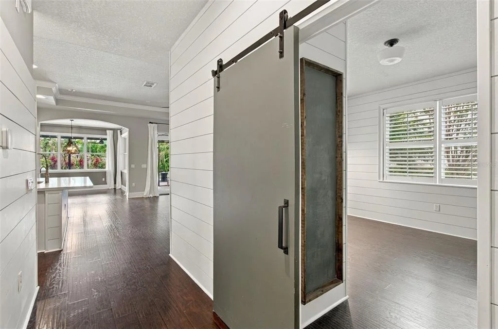 Photo of 6805 PARK STRAND DRIVE