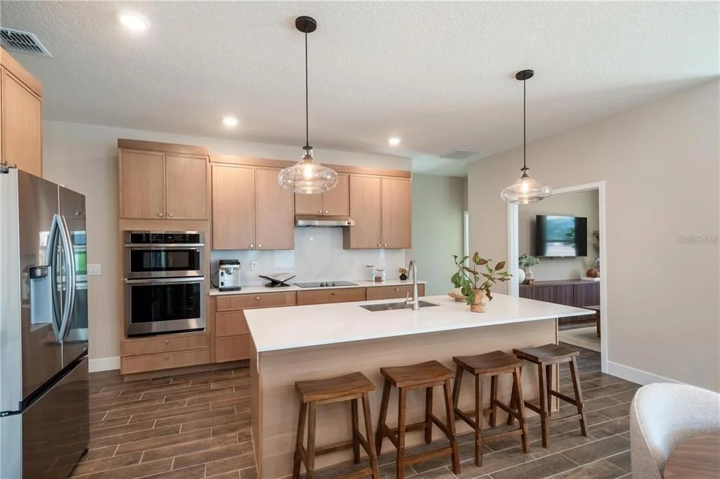 Photo of 82 SPRINGWOOD DRIVE
