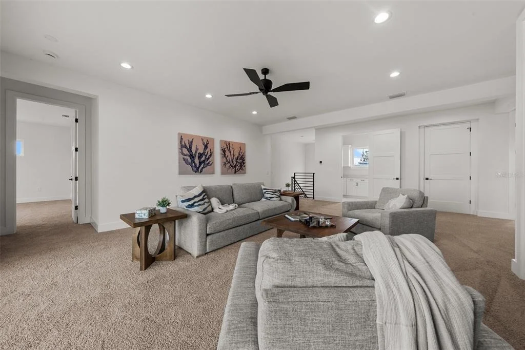 Photo of 597 BUTTONWOOD DRIVE