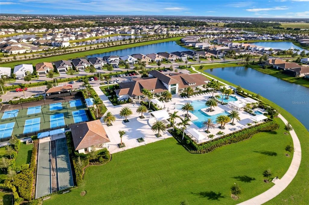 Photo of 4925 SURFSIDE CIRCLE