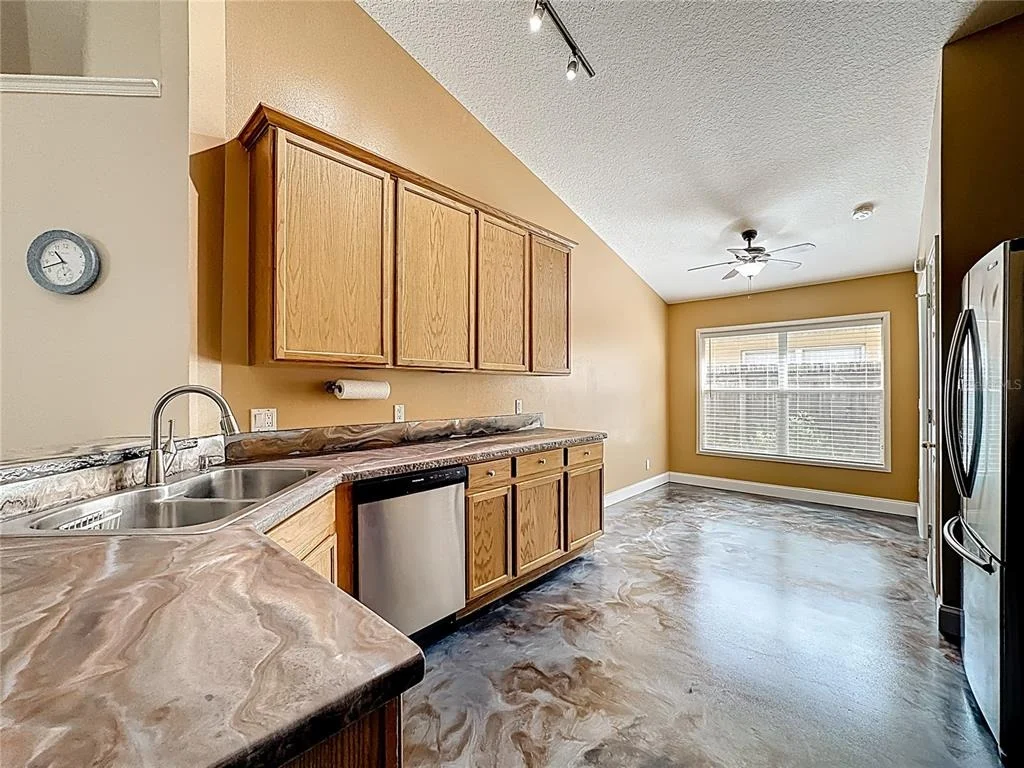 Photo of 7116 COLONY POINTE DRIVE
