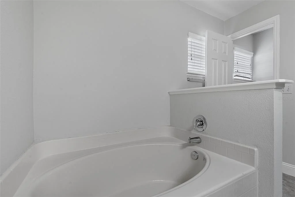 Photo of 34 FIRETHORN LANE