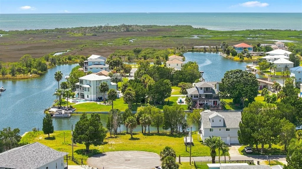 Photo of 3167 HIBISCUS DRIVE