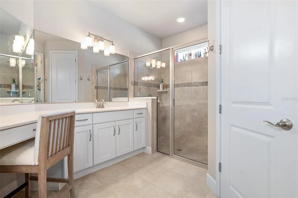 Photo of 823 CREEKWOOD DRIVE