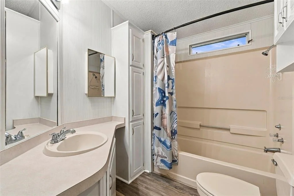 Photo of 340 CANAL WAY