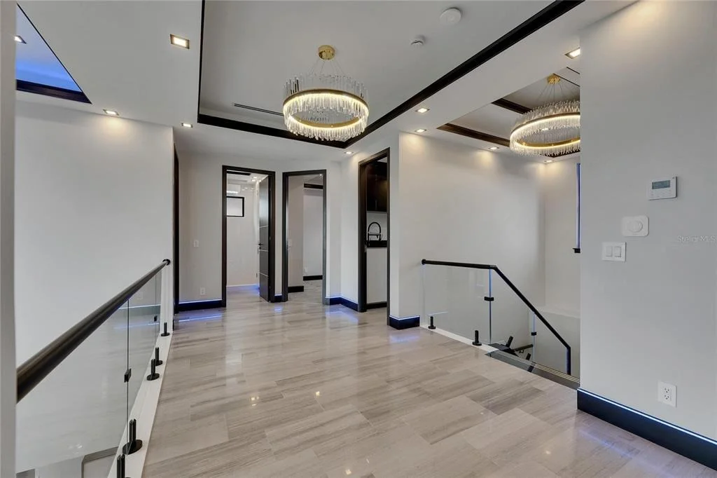Photo of 6528 SIMONE SHORES CIRCLE