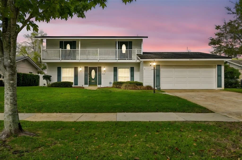 Photo of 661 SELKIRK DRIVE