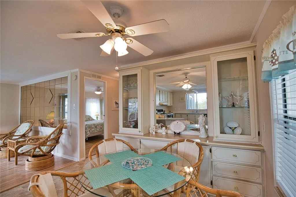 Photo of 632 LA JOLLA CIRCLE