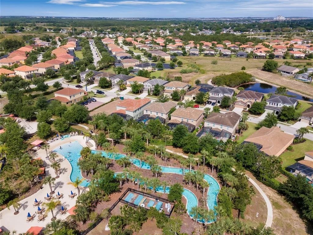 Photo of 6000 OAK GREEN LOOP