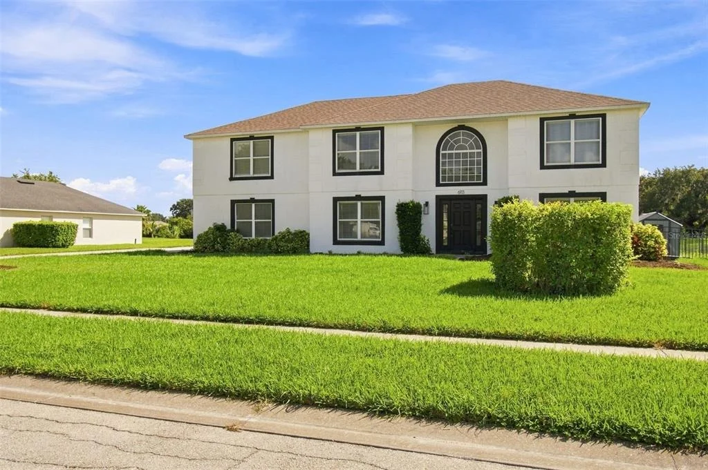 Photo of 6113 WATERFIELD WAY