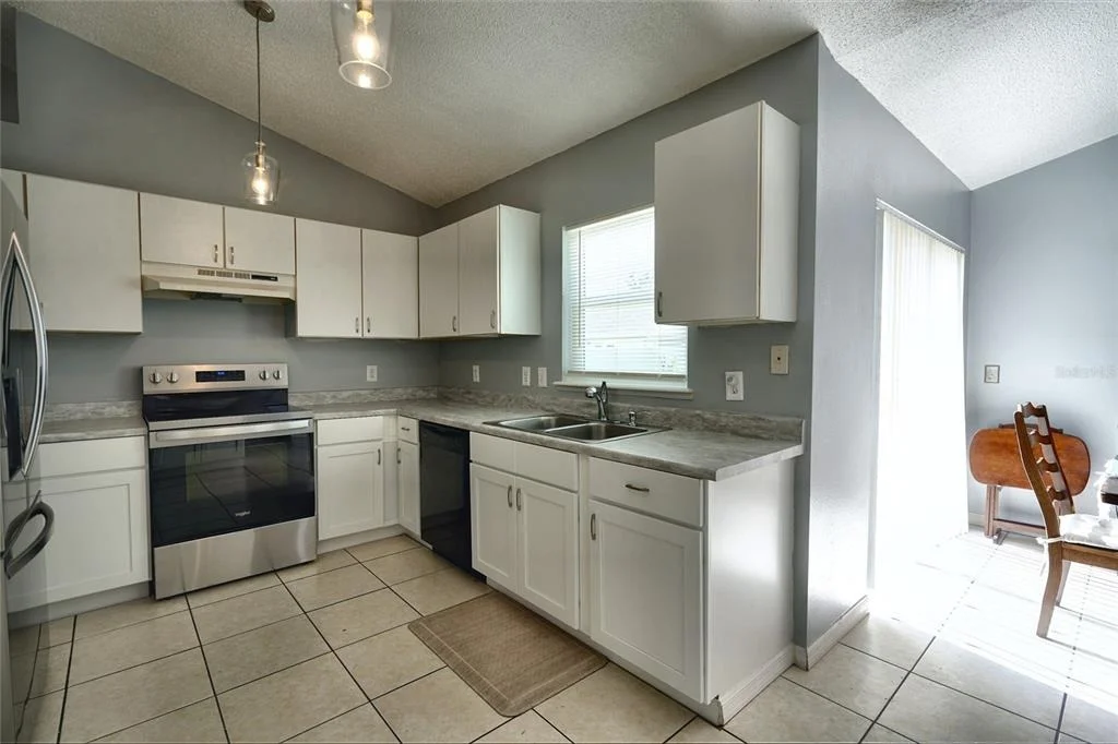 Photo of 712 BEAR WAY