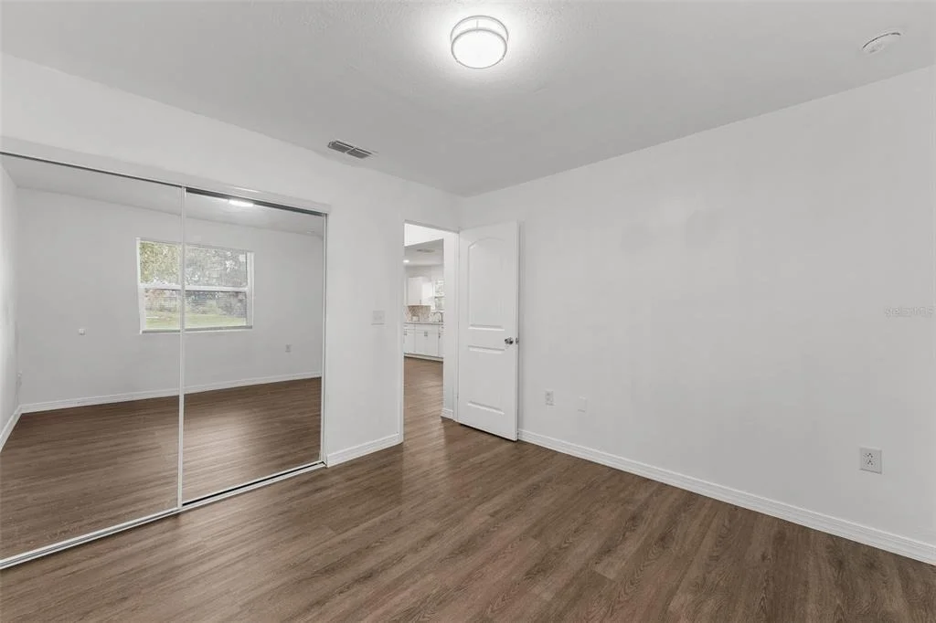 Photo of 825 BOOKER AVENUE