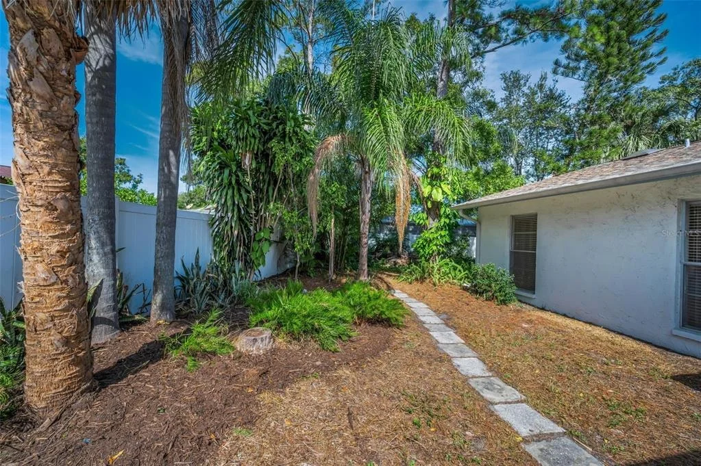 Photo of 7404 CLEARVIEW DRIVE