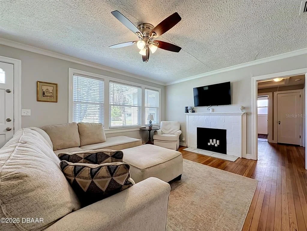 Photo of 2615 RIDGEWOOD ROAD