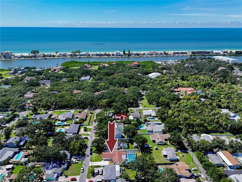 Photo of 14803 SUNSET DRIVE