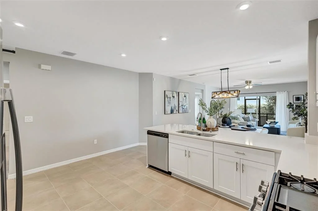 Photo of 6255 SPRINGMONT LOOP
