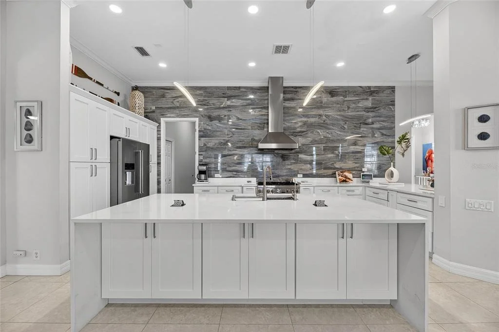 Photo of 719 ISLEBAY DRIVE