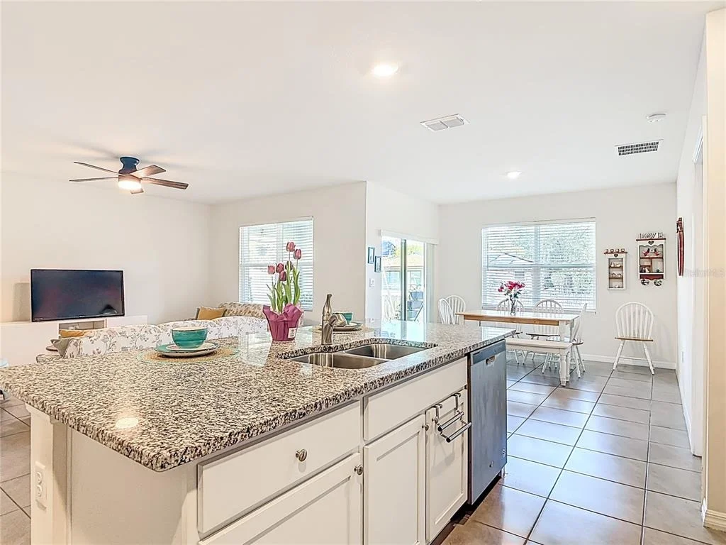 Photo of 712 RED HAWK LANE