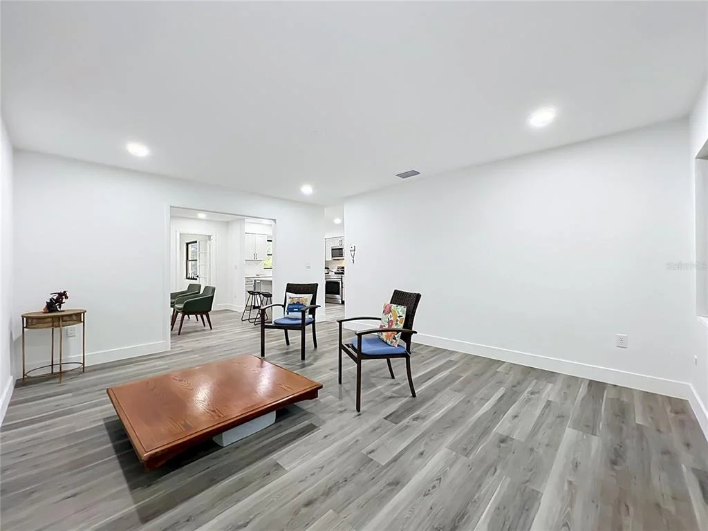 Photo of 731 BONGART ROAD