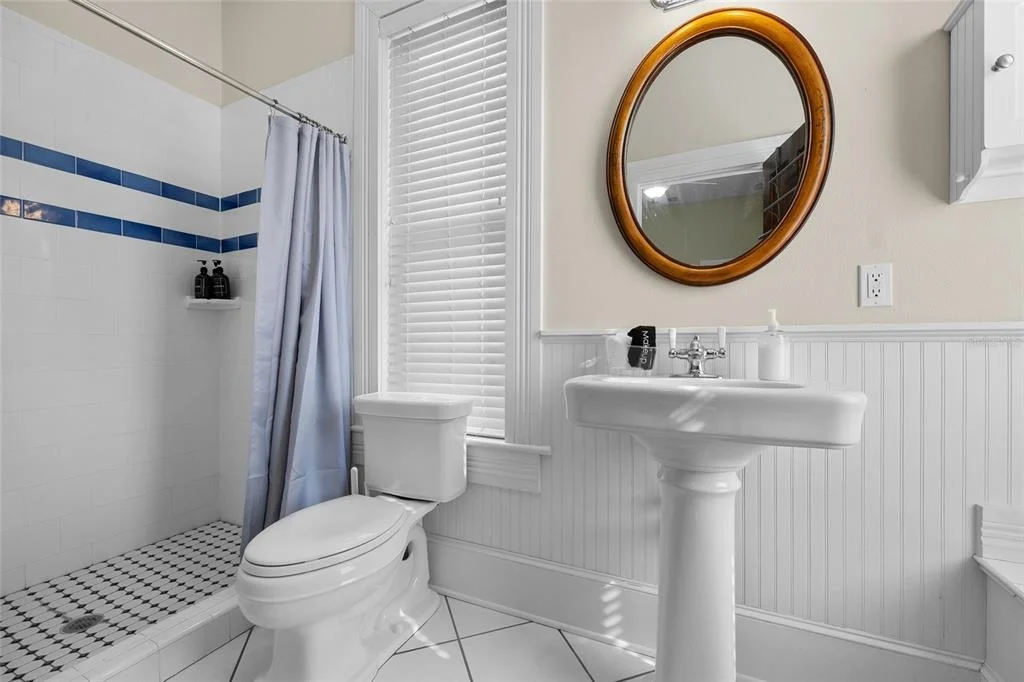 Photo of 205 SE 7TH STREET