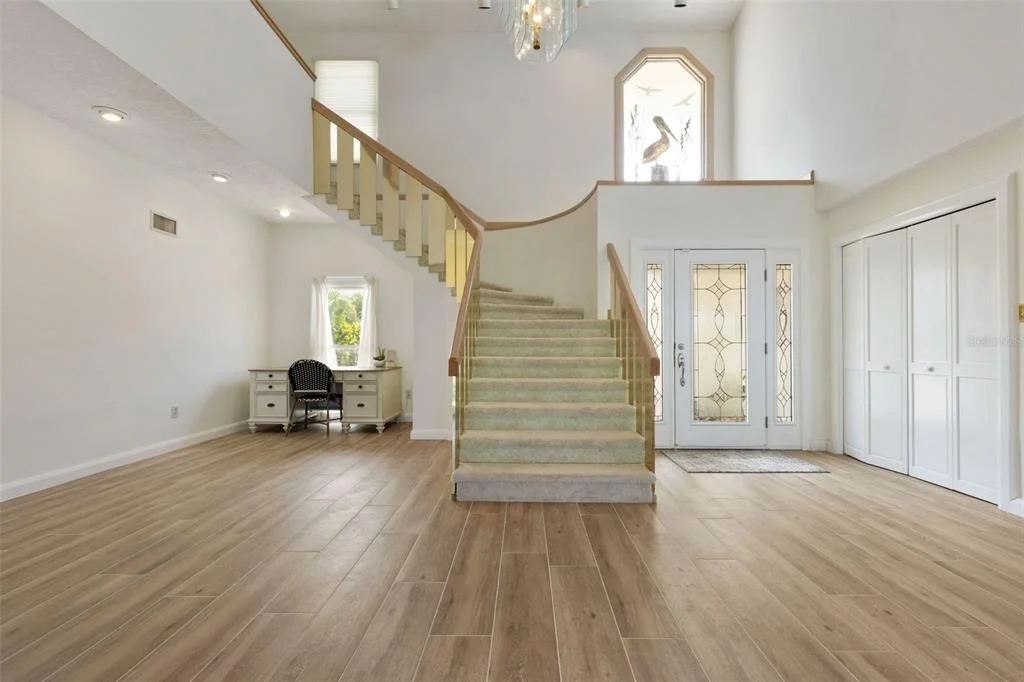 Photo of 290 BAYSIDE DRIVE