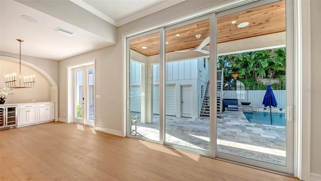 Photo of 1850 WEBBER STREET