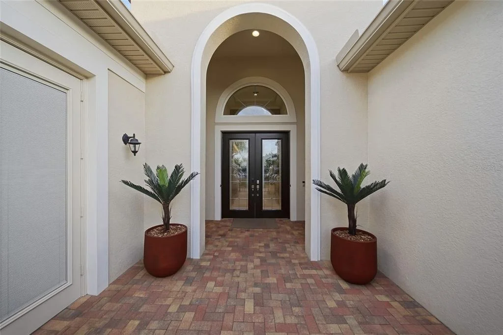 Photo of 2420 COCO PALM CIRCLE