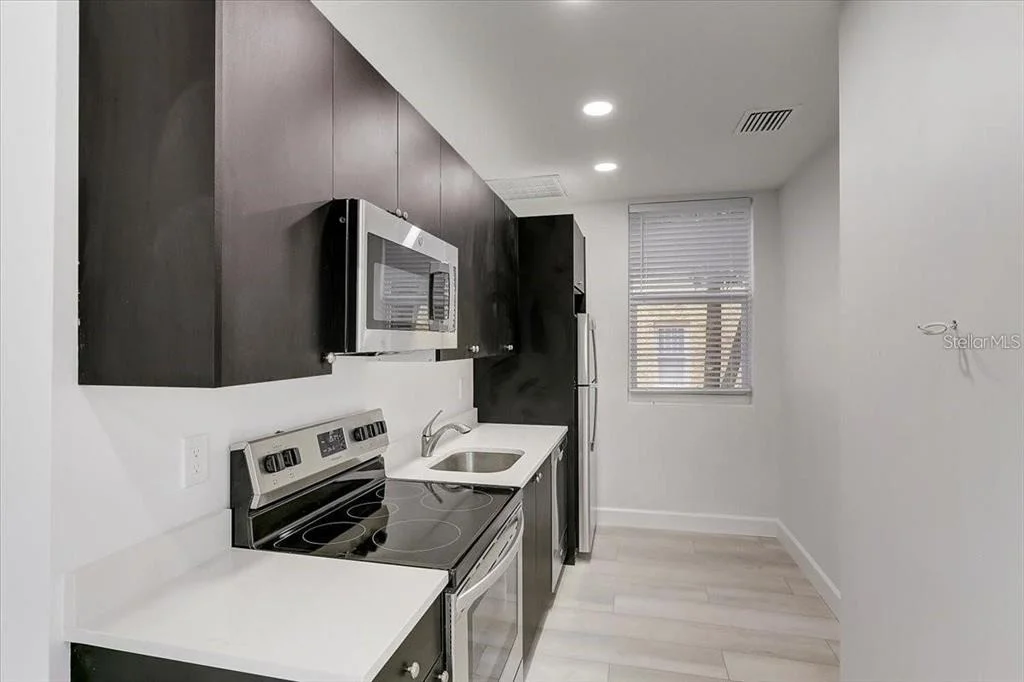 Photo of 1862 6TH STREET