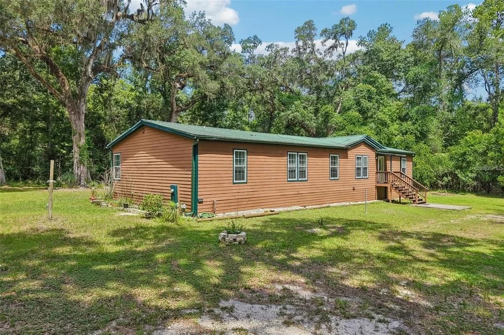 Photo of 6221 EMERSON ROAD