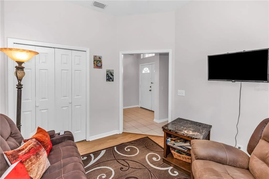 Photo of 414 FAIRLANE DRIVE