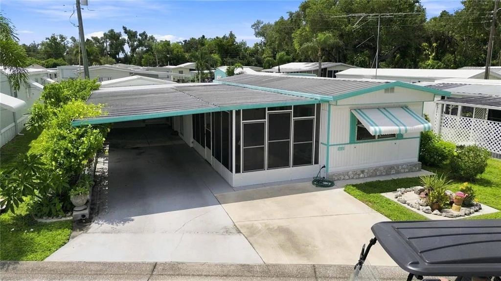 Photo of 3321 CAROL DRIVE