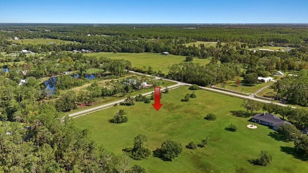Photo of 420 LEEWAY TRAIL