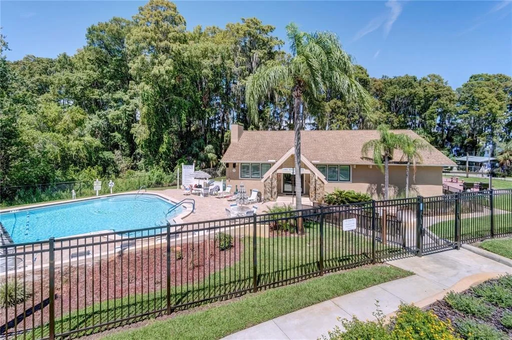 Photo of 2336 MALCOLM DRIVE