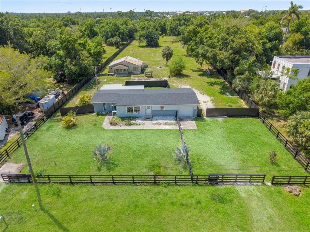 Photo of 1507 LAVILLA ROAD