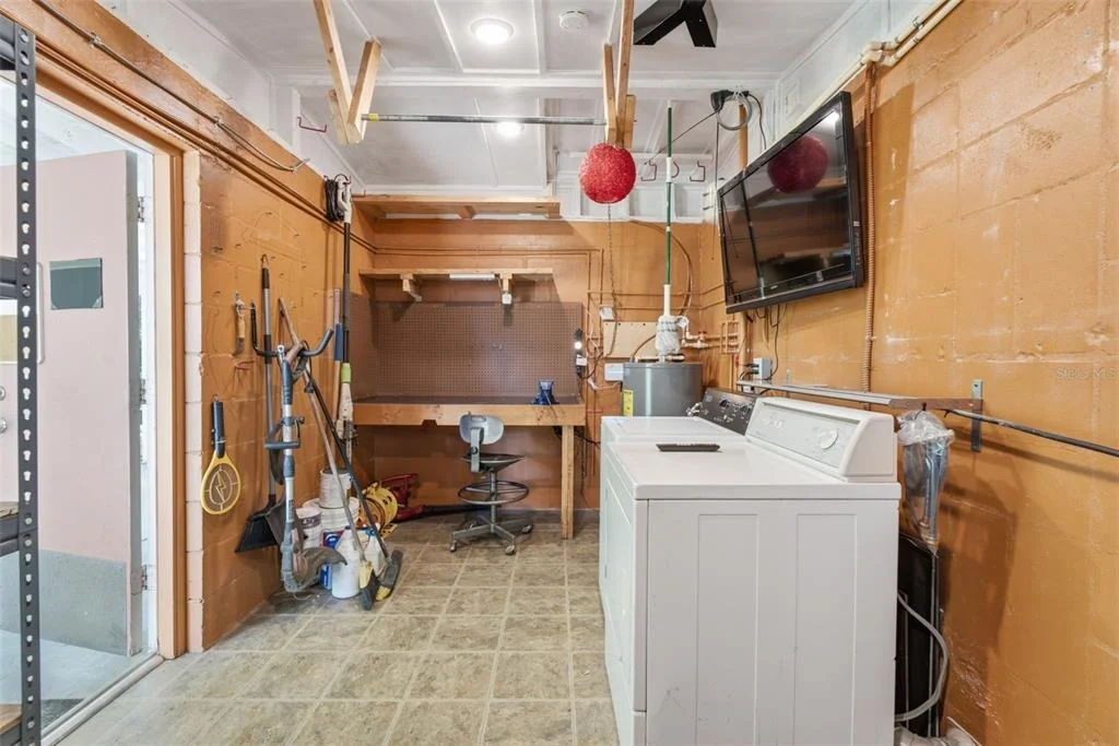 Photo of 609 W RIVER DRIVE