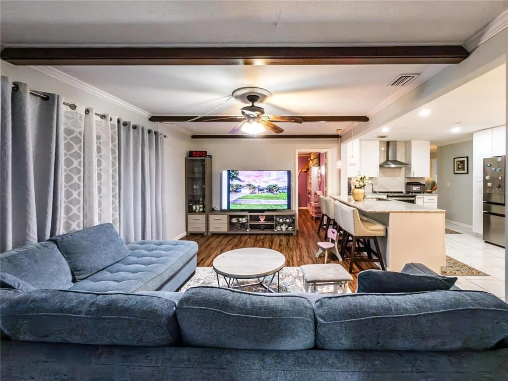 Photo of 898 CORVETTE DRIVE