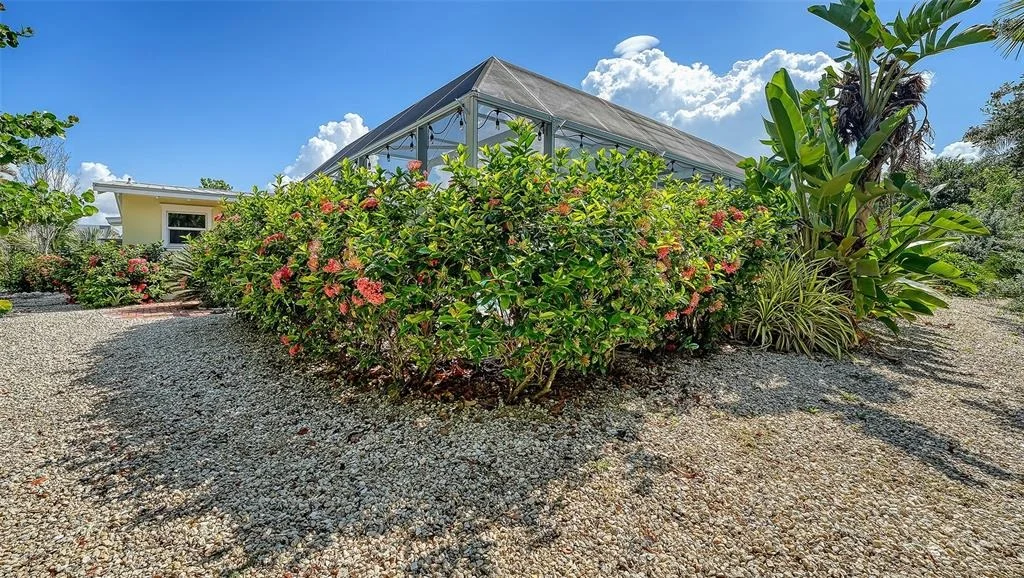 Photo of 602 BUTTONWOOD DRIVE