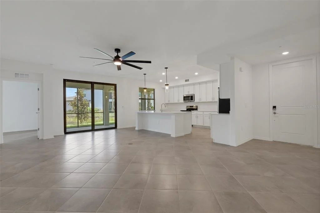 Photo of Unit 104 at 5624 SUMMIT POINTE CIRCLE