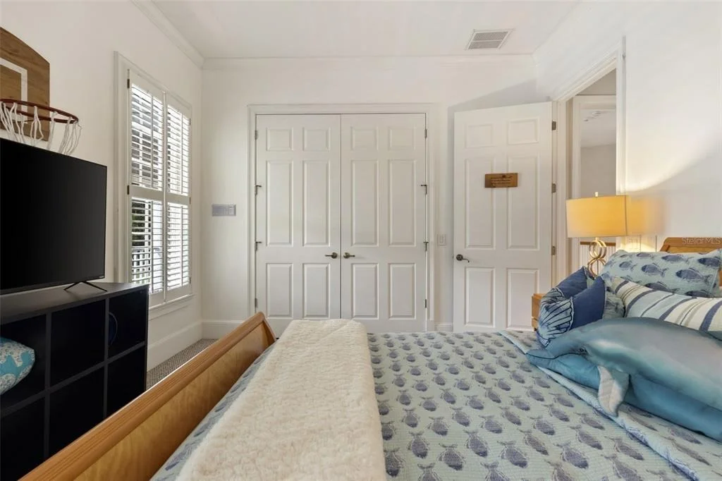 Photo of 21411 BROOKES RUN ROAD