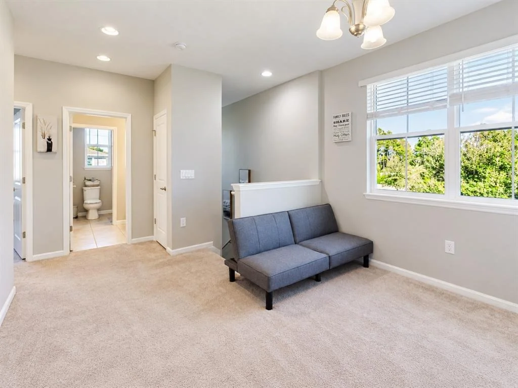 Photo of 16012 MICELLI DRIVE
