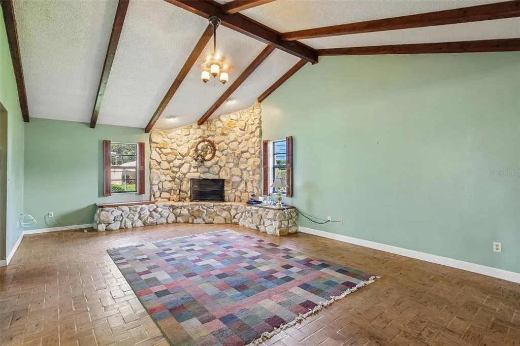 Photo of 512 WHITE OAK AVENUE