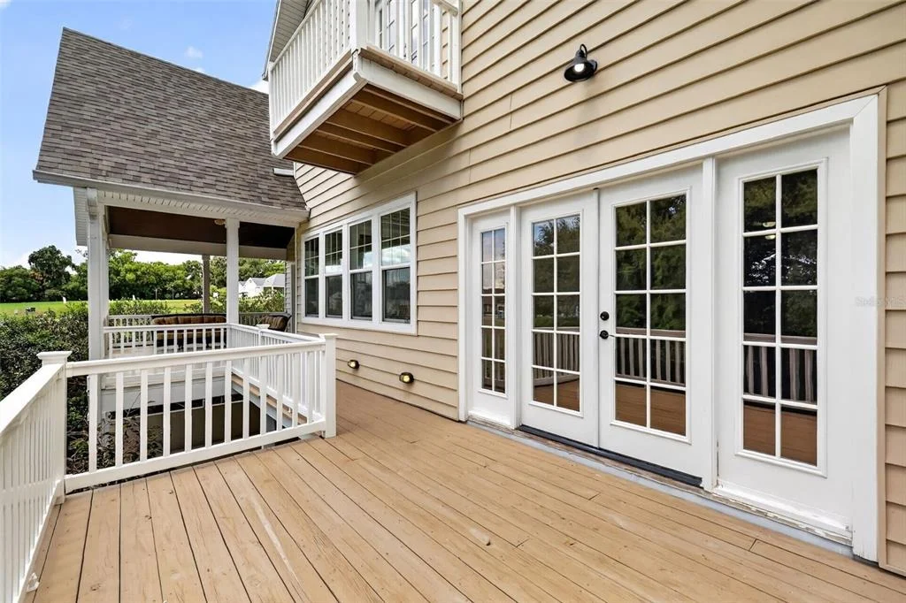 Photo of 580 W 10TH AVENUE