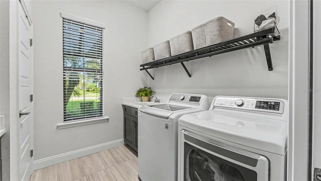 Photo of 2476 DELPHI CIRCLE
