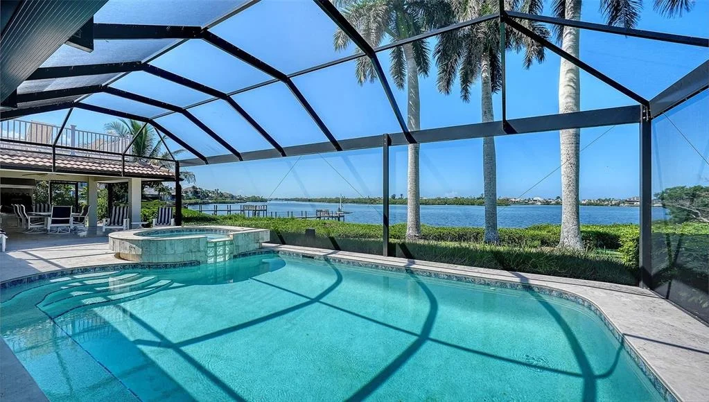 Photo of 321 LOOKOUT POINT DRIVE
