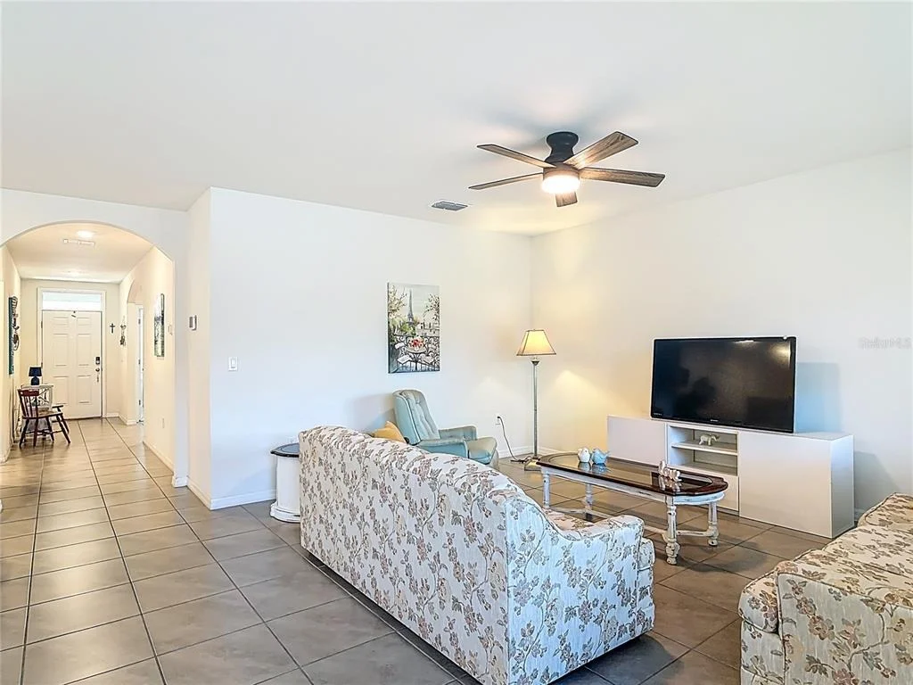 Photo of 712 RED HAWK LANE
