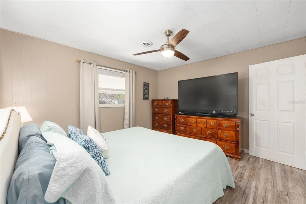 Photo of 3010 NE 98TH LANE