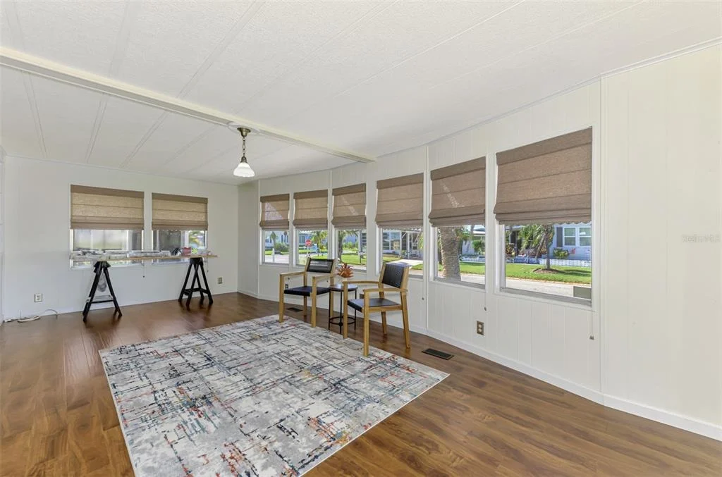 Photo of 49 COMPASS POINT