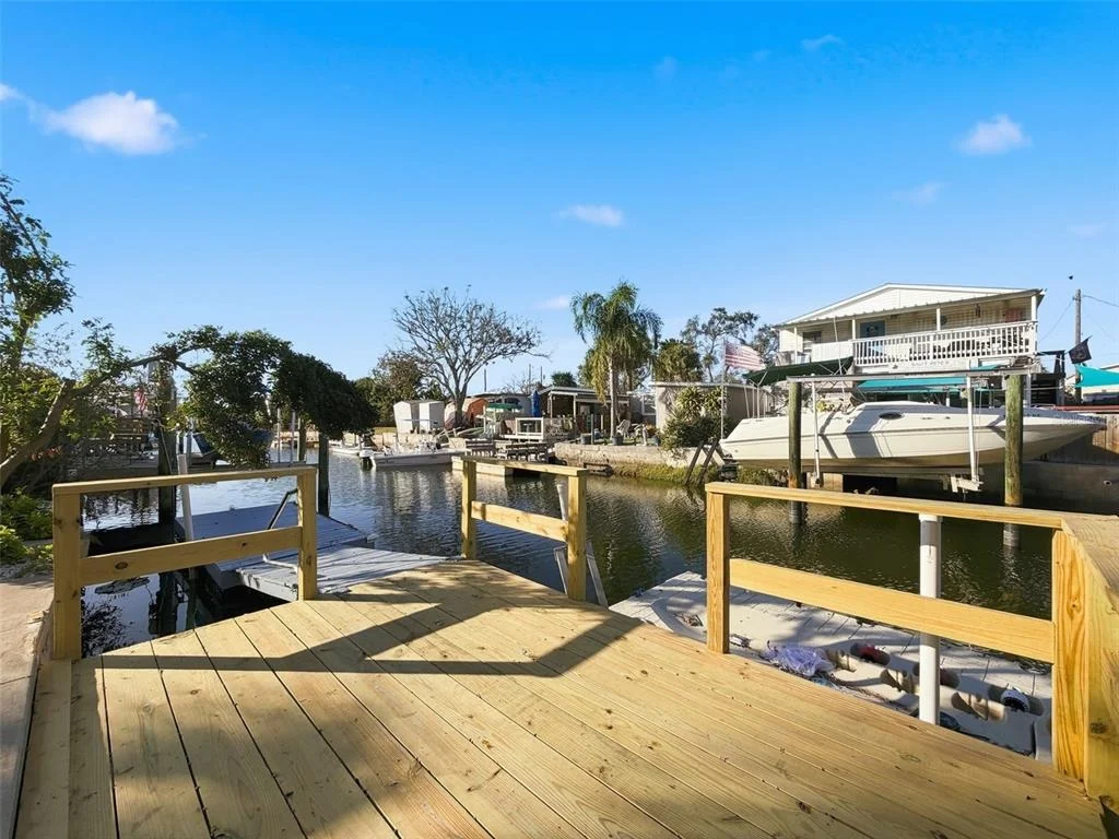 Photo of 6827 SANDERLING LANE