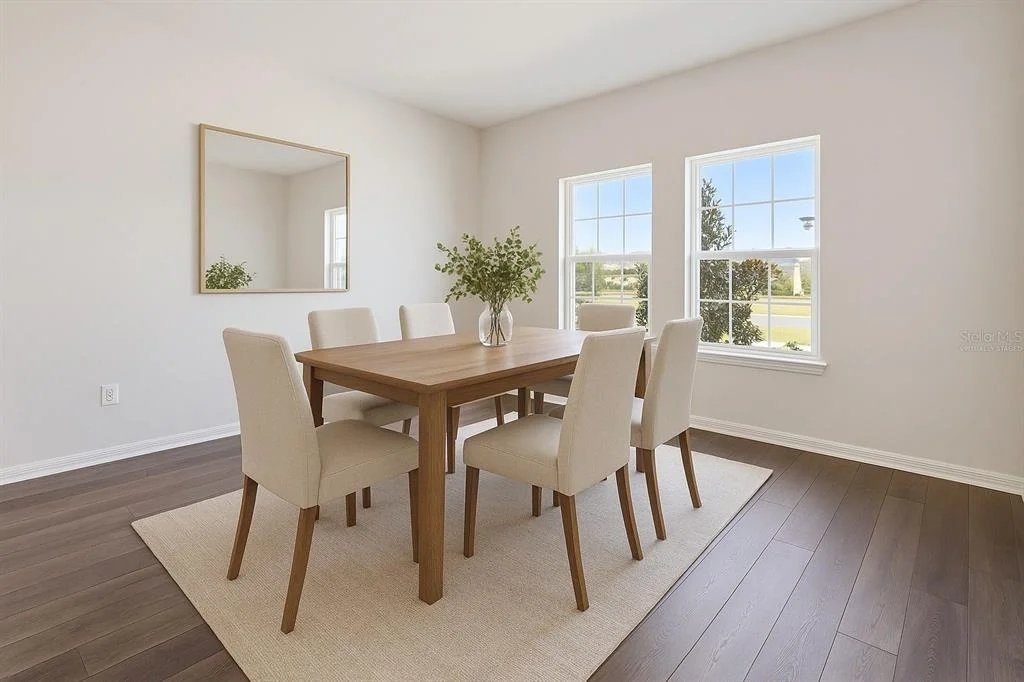 Photo of 1111 LONE PALM WAY