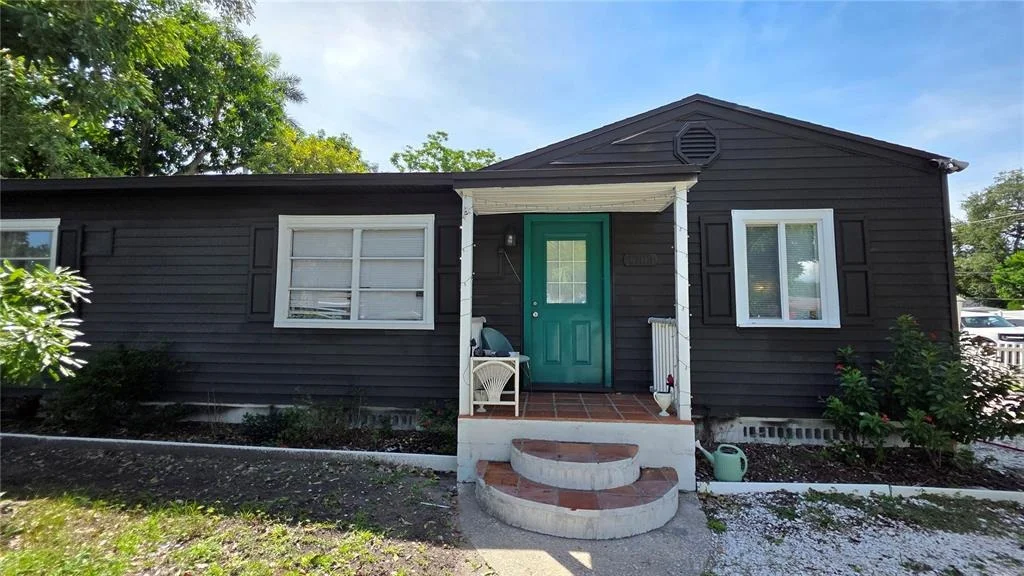 Photo of 1702 26TH STREET W
